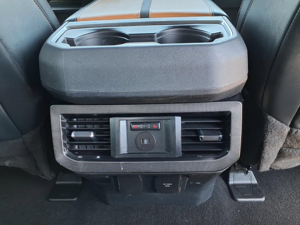 Used 2023 Ford F250 Platinum AWD/4WD image 18