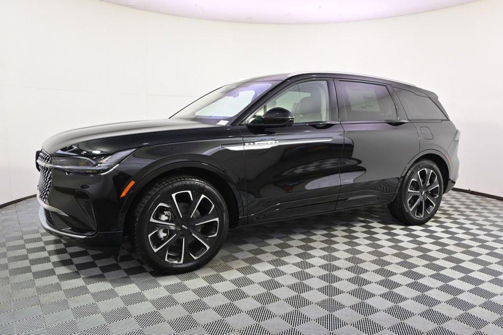 New 2026 Lincoln Nautilus Reserve image 2