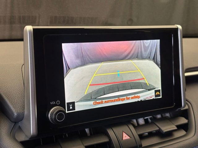 Used 2025 Toyota RAV4 SE w/ Convenience Package AWD/4WD image 28
