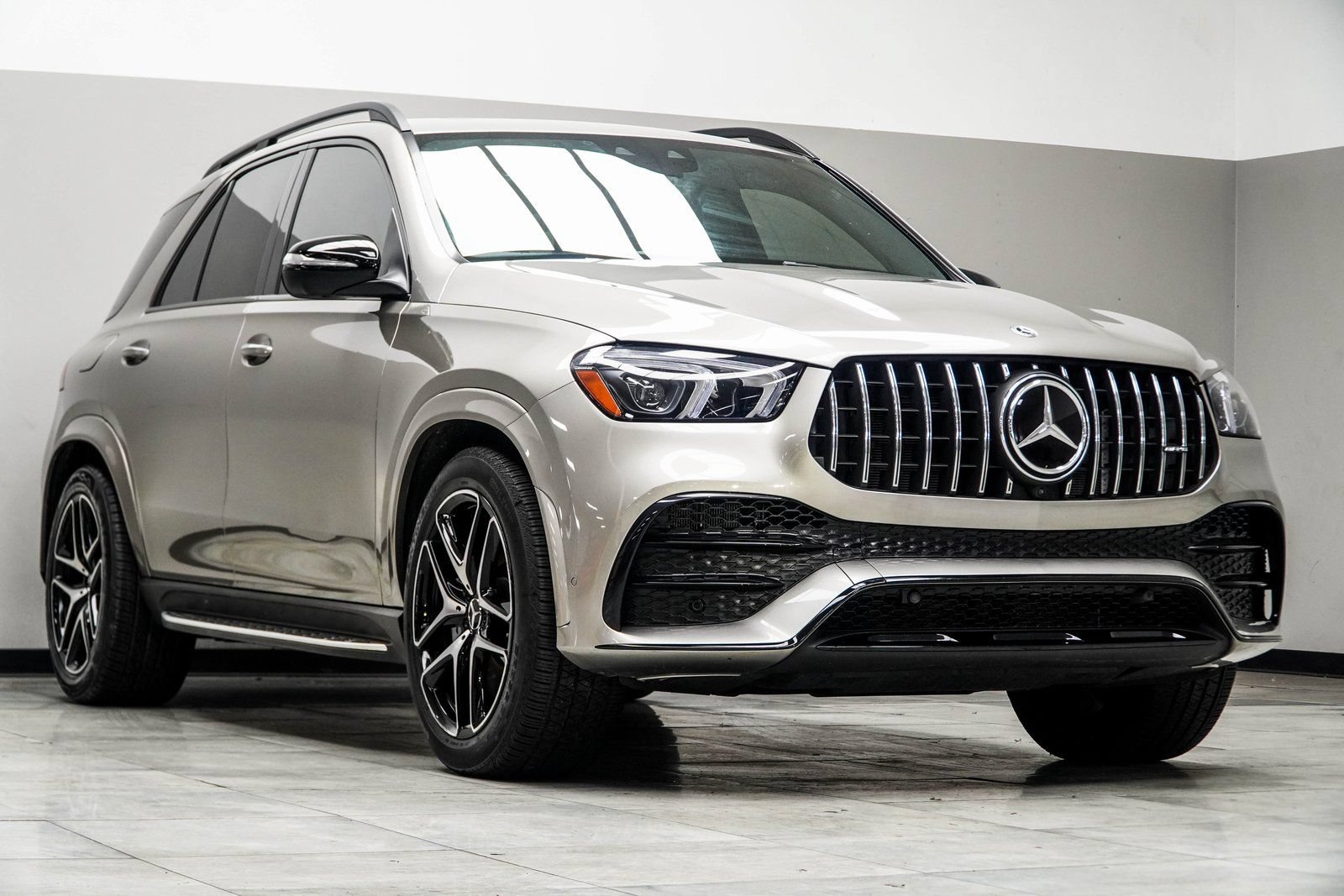 Used 2022 Mercedes-Benz GLE 53 AMG 4MATIC image 5