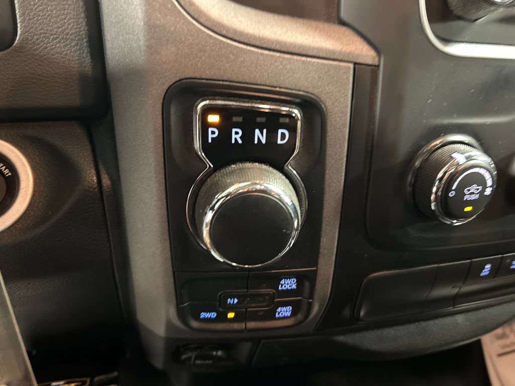 Used 2018 RAM 1500 Express w/ Express Value Package AWD/4WD image 18