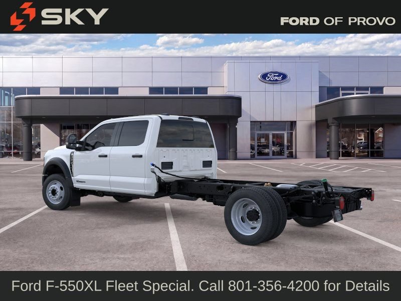 New 2026 Ford F550 4x4 Crew Cab image 5