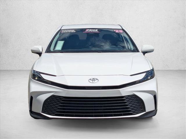 Used 2025 Toyota Camry LE FWD video 2