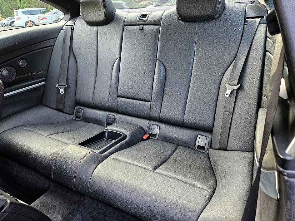 Used 2019 BMW 430i xDrive Coupe w/ Convenience Package image 9