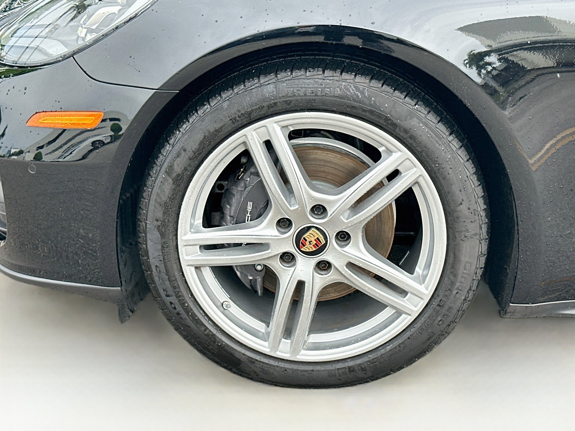 Used 2023 Porsche Panamera Platinum Edition w/ Assistance Package RWD image 34