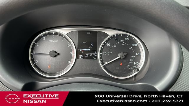 Used 2025 Nissan Kicks Play S FWD image 14