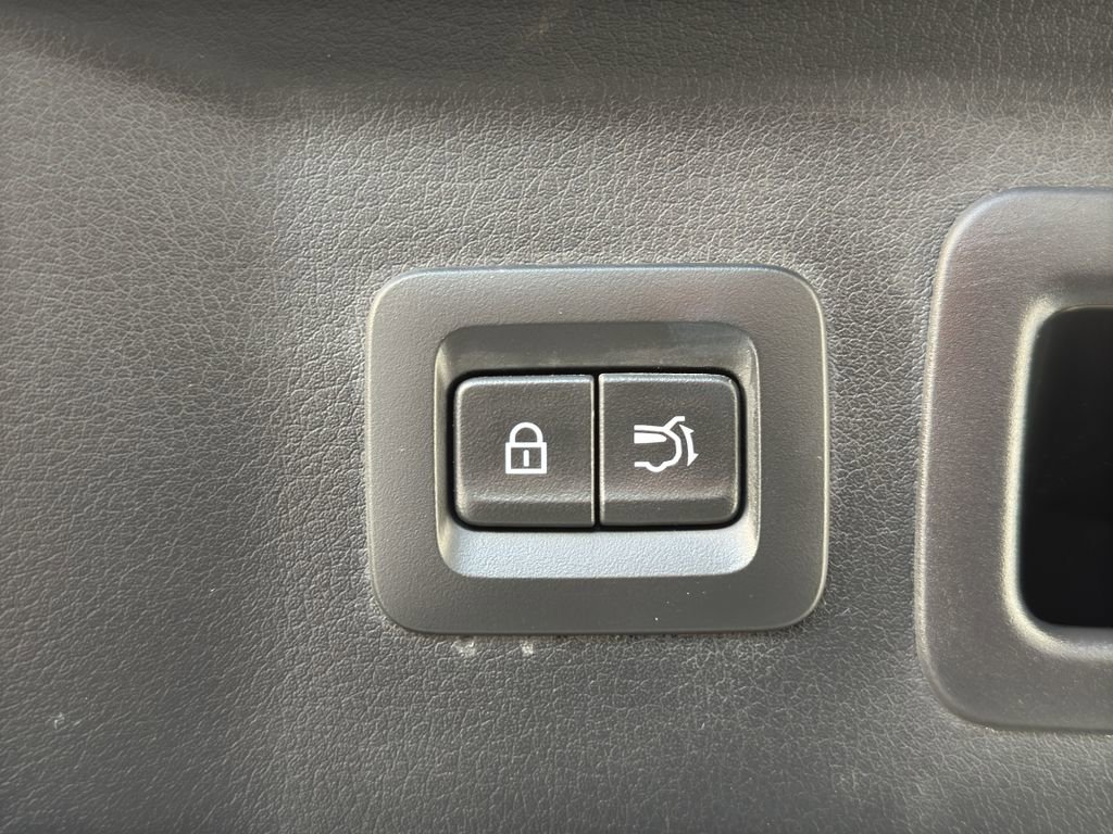 Used 2025 MAZDA CX-90 3.3 Turbo w/ Premium Sport Pkg image 22