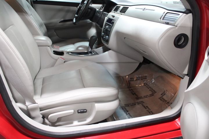 Used 2008 Chevrolet Impala SS w/ Convenience Package image 19