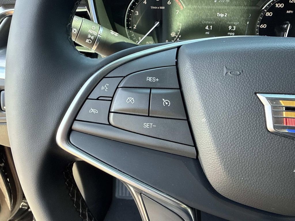 Used 2024 Cadillac XT5 Luxury FWD image 31