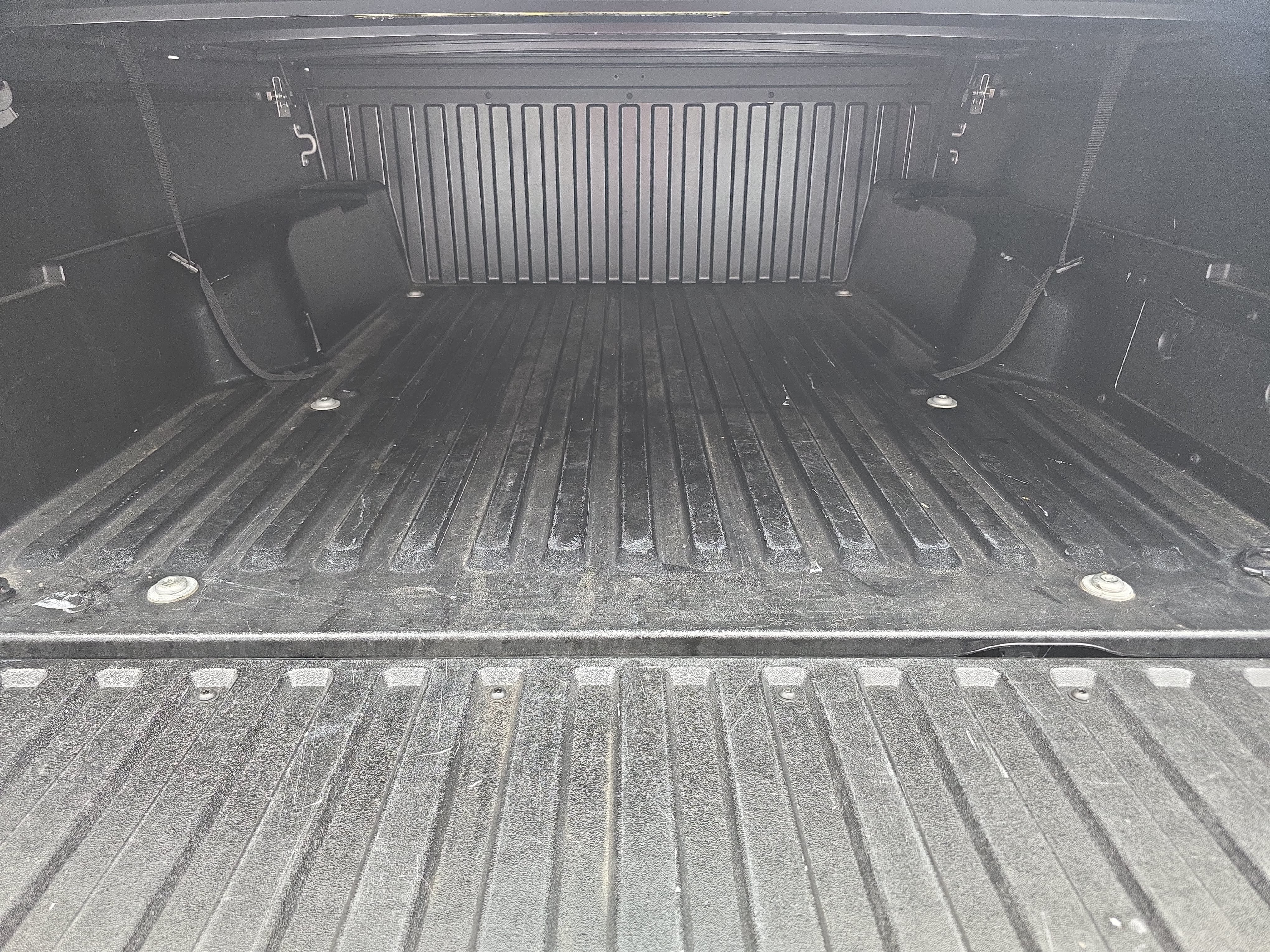 Used 2023 Toyota Tacoma SR w/ SR Convenience Package RWD image 12