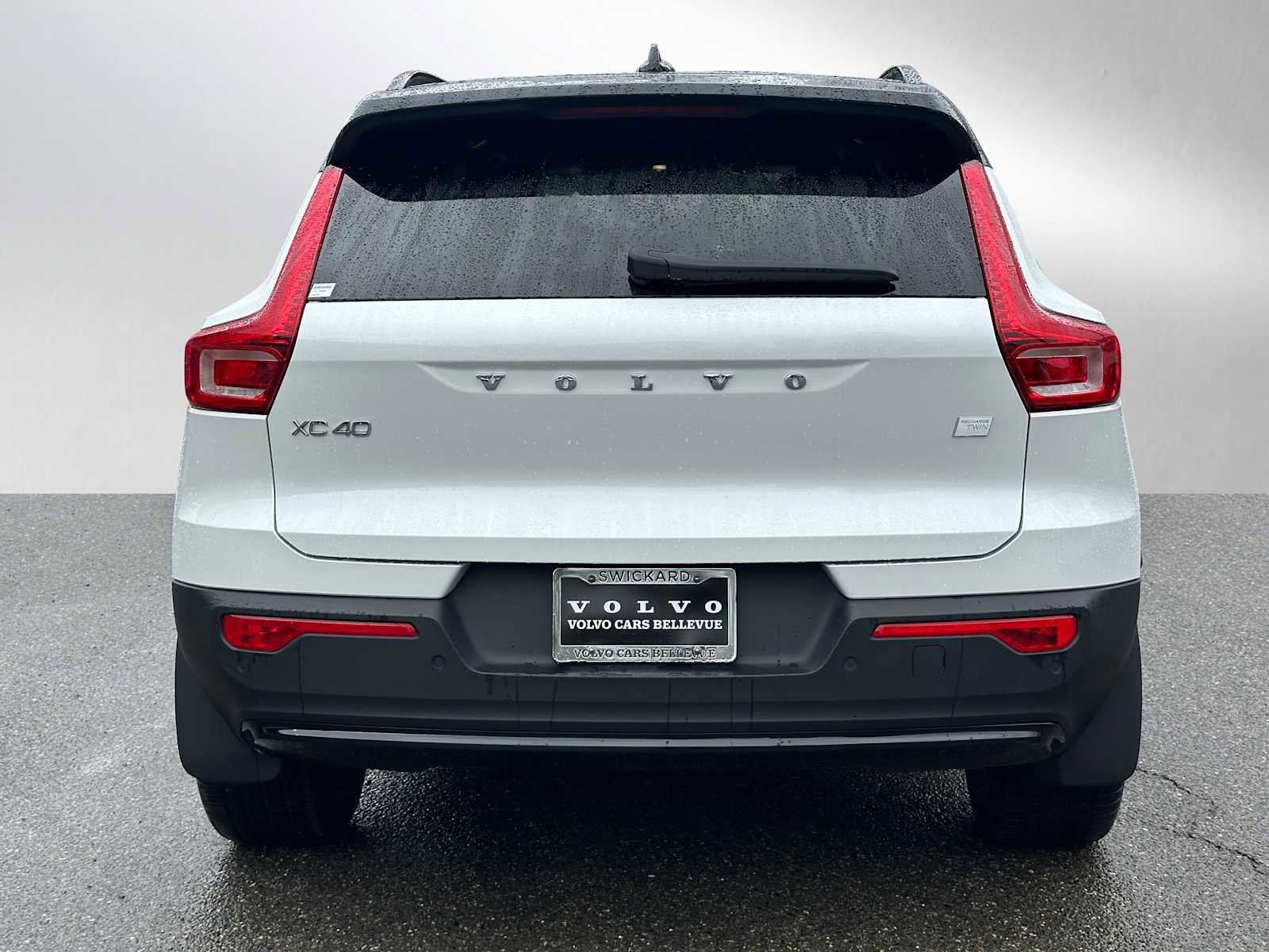 Certified 2023 Volvo XC40 Recharge Ultimate w/ Protection Package Premier AWD/4WD image 5