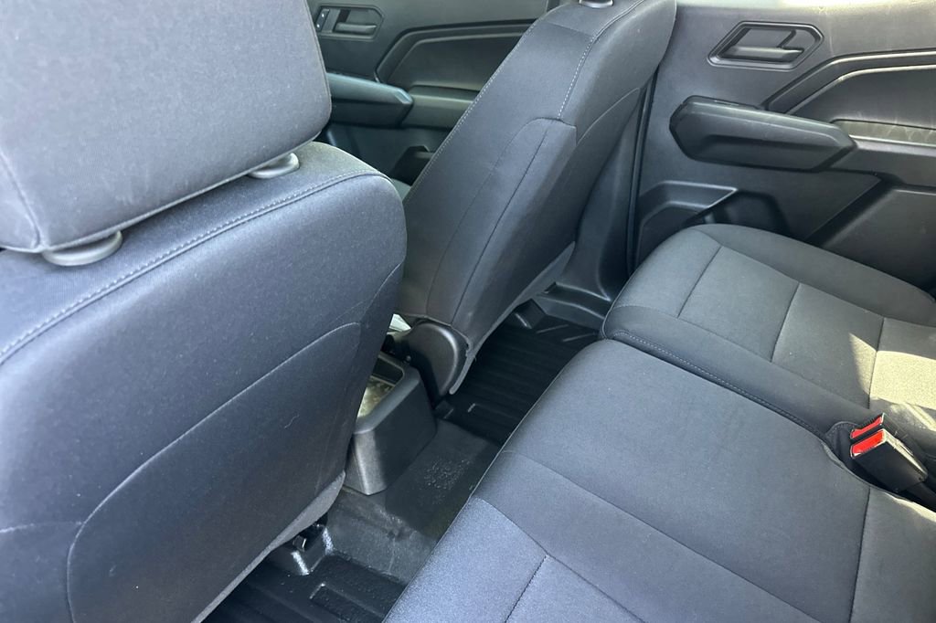 Used 2023 Chevrolet Colorado W/T RWD image 12
