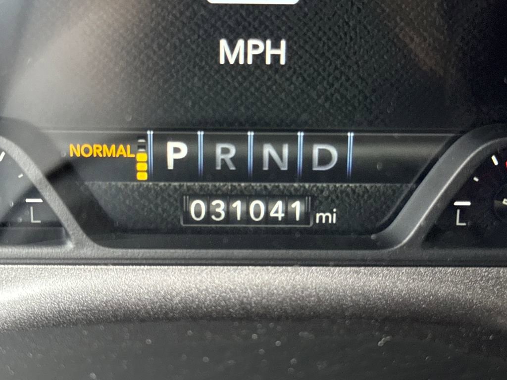 Used 2022 RAM 1500 Limited w/ Body Color Bumper Group image 25