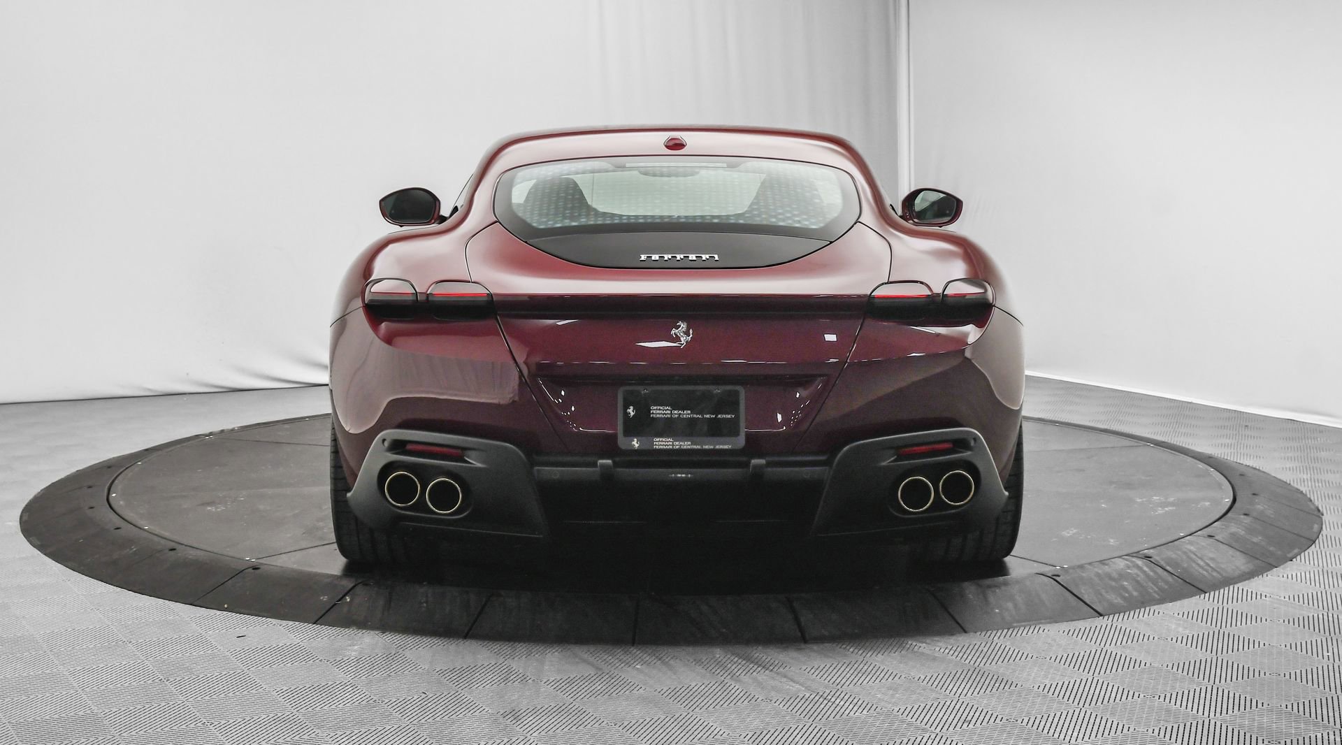 Used 2023 Ferrari Roma image 7