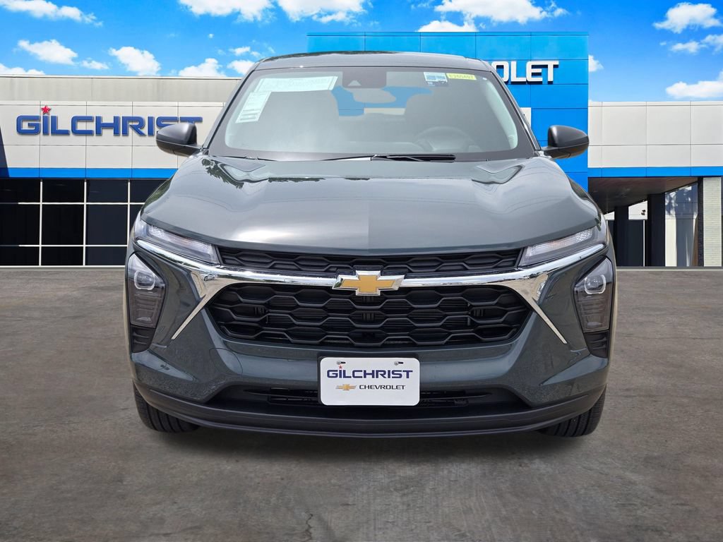 New 2026 Chevrolet Trax LS w/ Driver Confidence Package FWD image 2