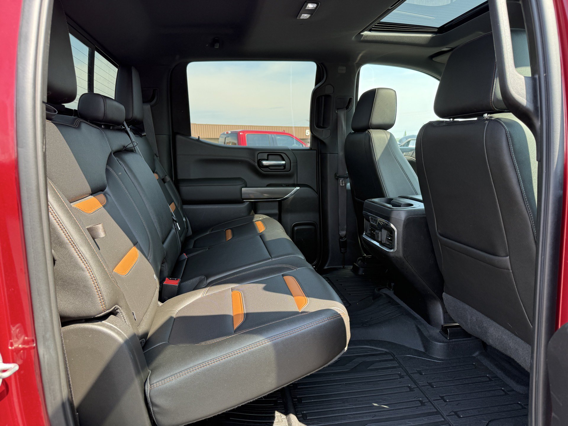 Used 2019 GMC Sierra 1500 AT4 w/ AT4 Premium Package AWD/4WD image 29