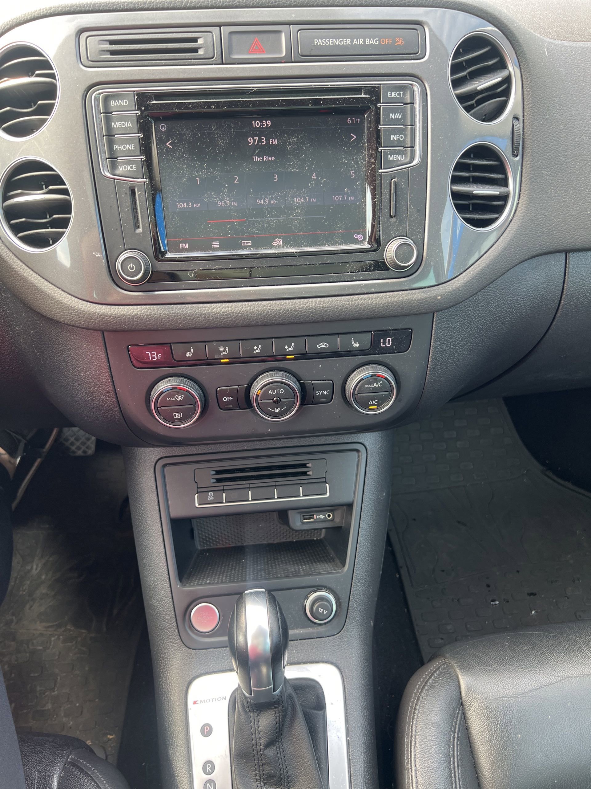 Used 2017 Volkswagen Tiguan Sport image 14