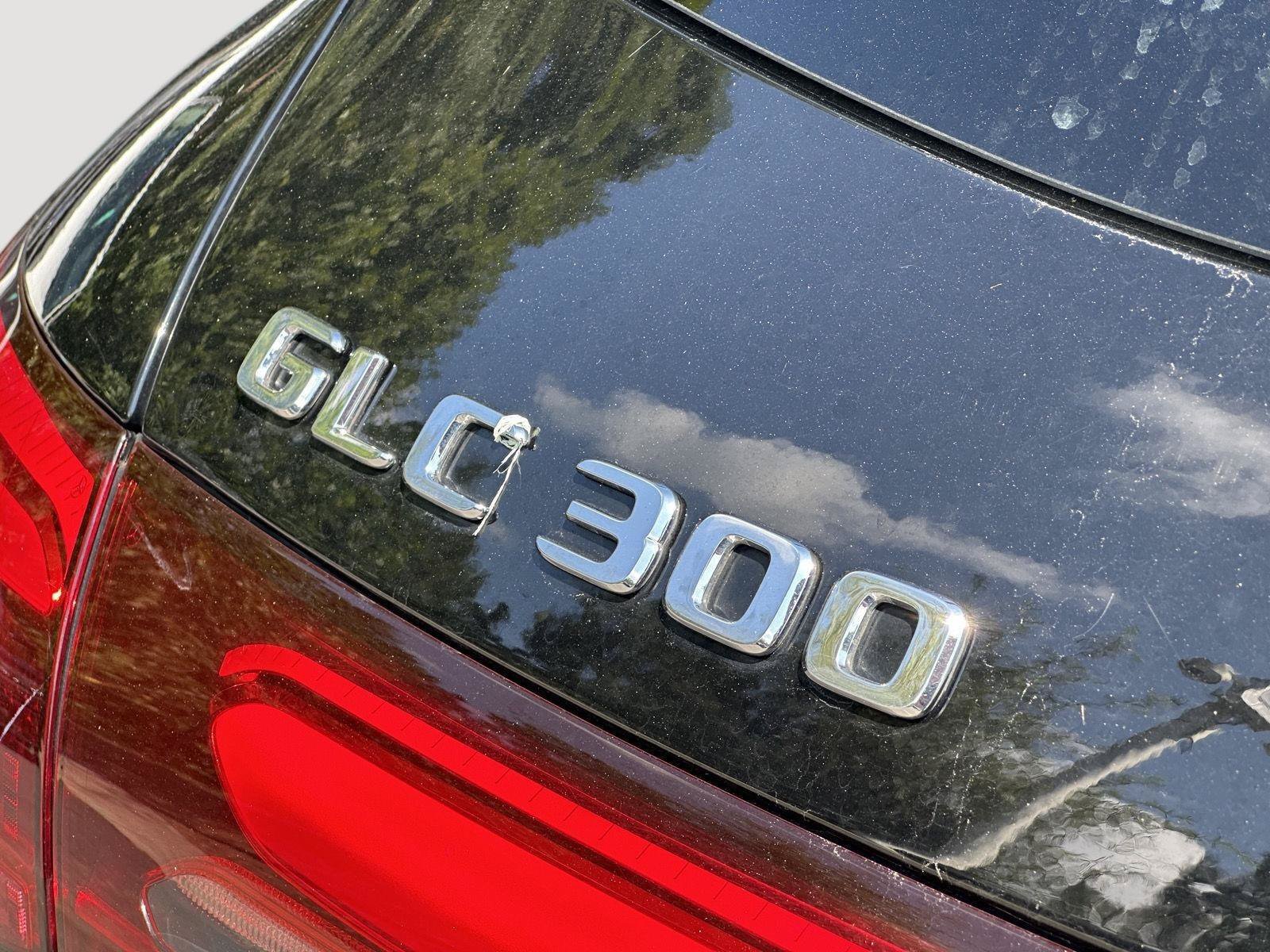 Used 2024 Mercedes-Benz GLC 300 image 10