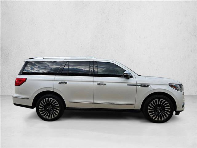 Used 2019 Lincoln Navigator Black Label AWD/4WD image 4