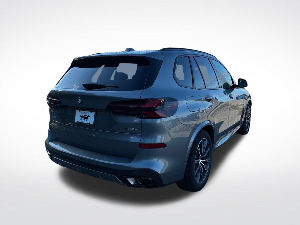 New 2026 BMW X5 xDrive50e w/ M Sport Package AWD/4WD image 3