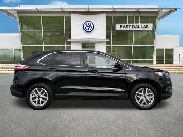 Used 2024 Ford Edge SEL image 2