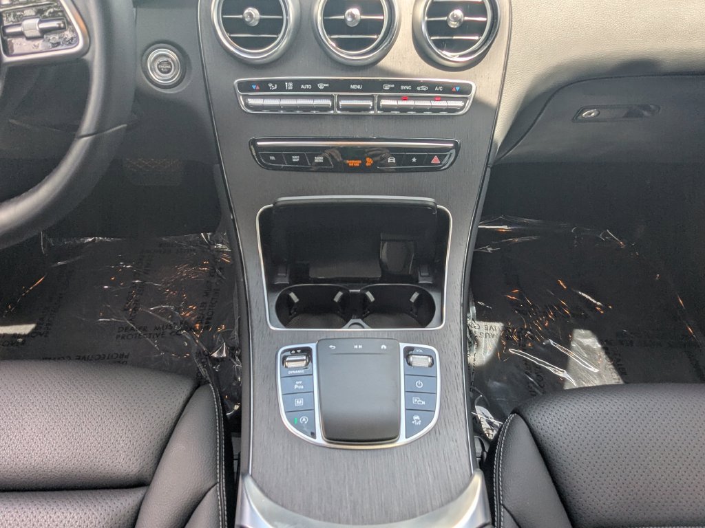 Used 2022 Mercedes-Benz GLC 300 4MATIC w/ Premium Package Lite image 6