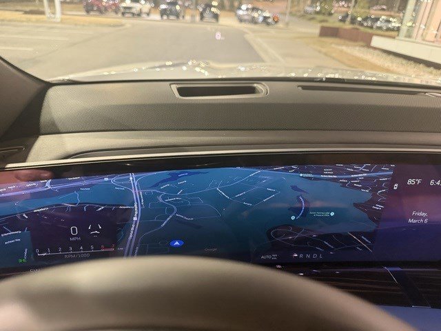 Used 2025 Cadillac Escalade Premium Luxury image 19