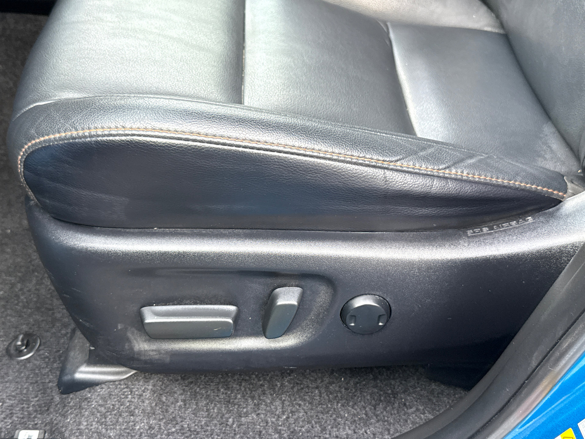 Certified 2018 Toyota RAV4 SE AWD/4WD image 25
