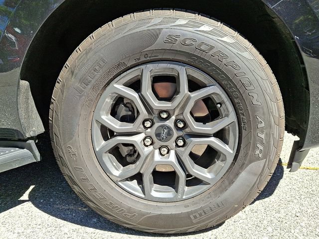 Used 2025 Ford Expedition Max Active AWD/4WD image 8