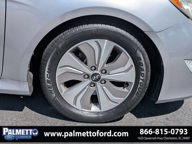Used 2015 Hyundai Sonata Limited w/ Option Group 02 FWD image 10