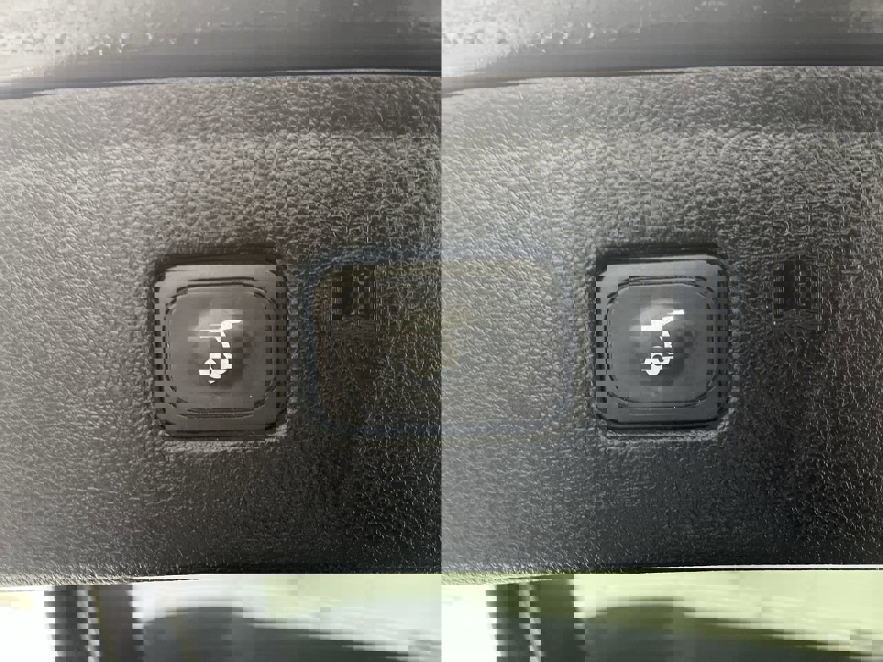 Used 2022 Ford Edge SEL w/ Convenience Package image 31