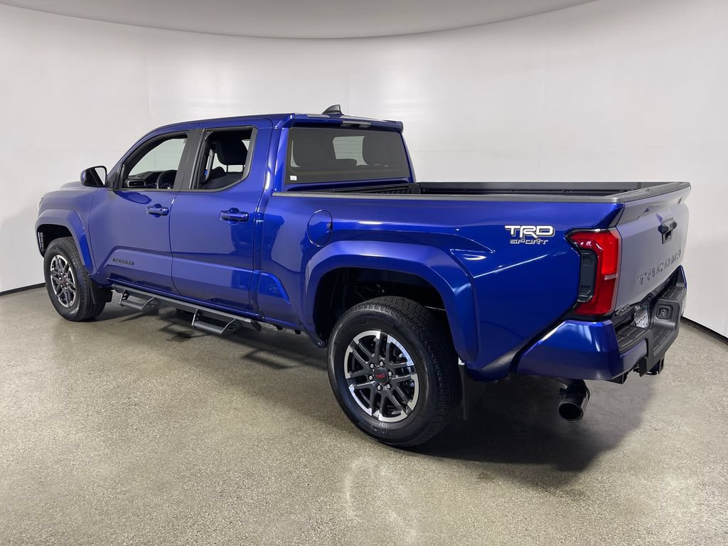 Certified 2024 Toyota Tacoma TRD Sport AWD/4WD image 5