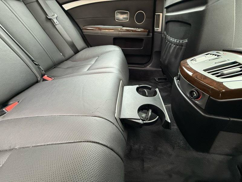 Used 2006 BMW 750i RWD image 53