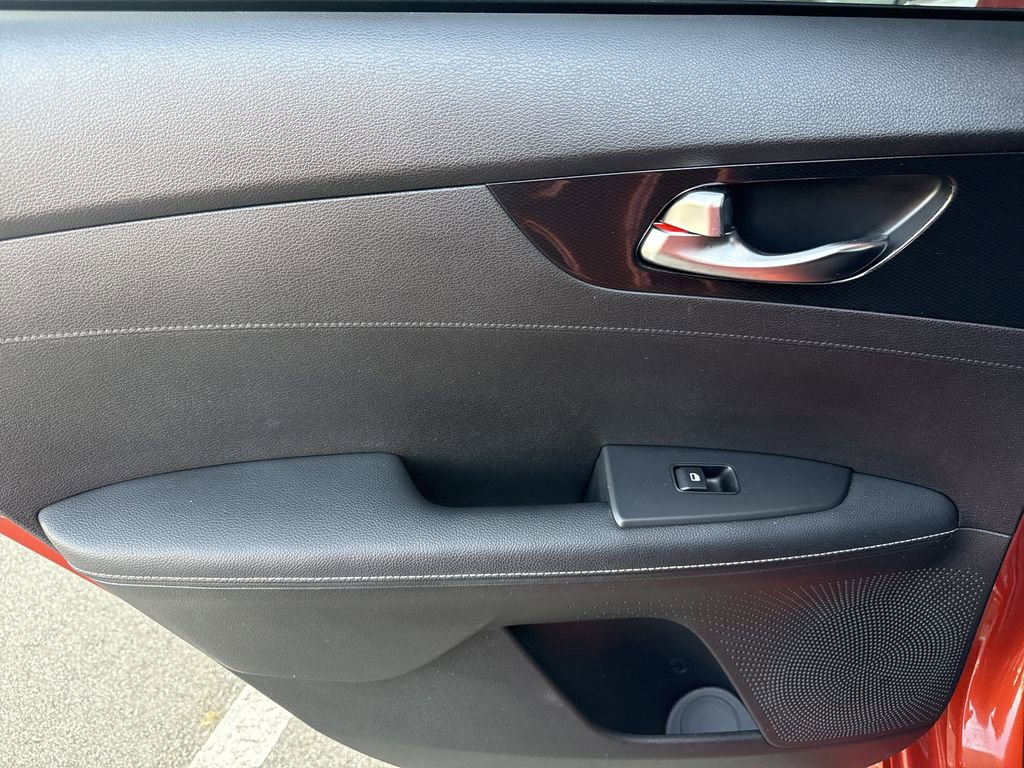 Used 2022 Kia Forte GT-Line image 29