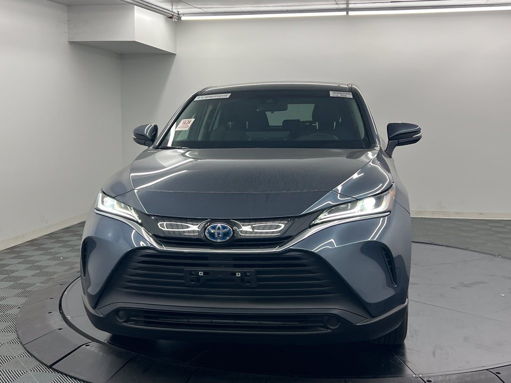 Used 2024 Toyota Venza LE AWD/4WD image 6