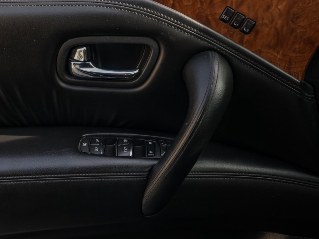 Used 2023 Nissan Armada SL w/ Captain's Chairs Package image 29