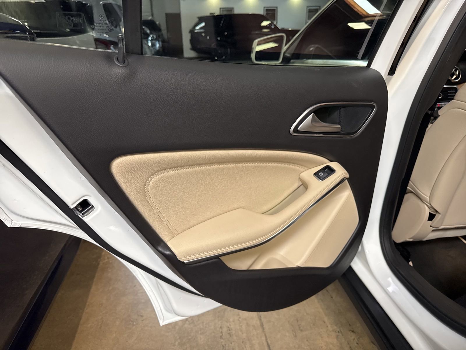 Used 2019 Mercedes-Benz GLA 250 image 12