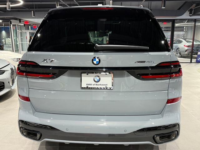 Used 2026 BMW X7 xDrive40i w/ M Sport Package image 6