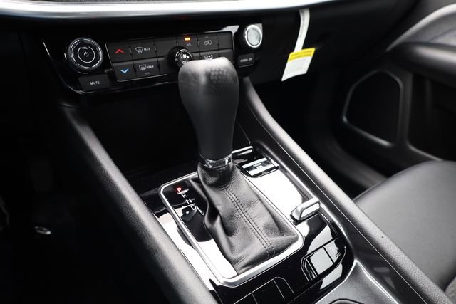 Used 2024 Jeep Compass Latitude image 26