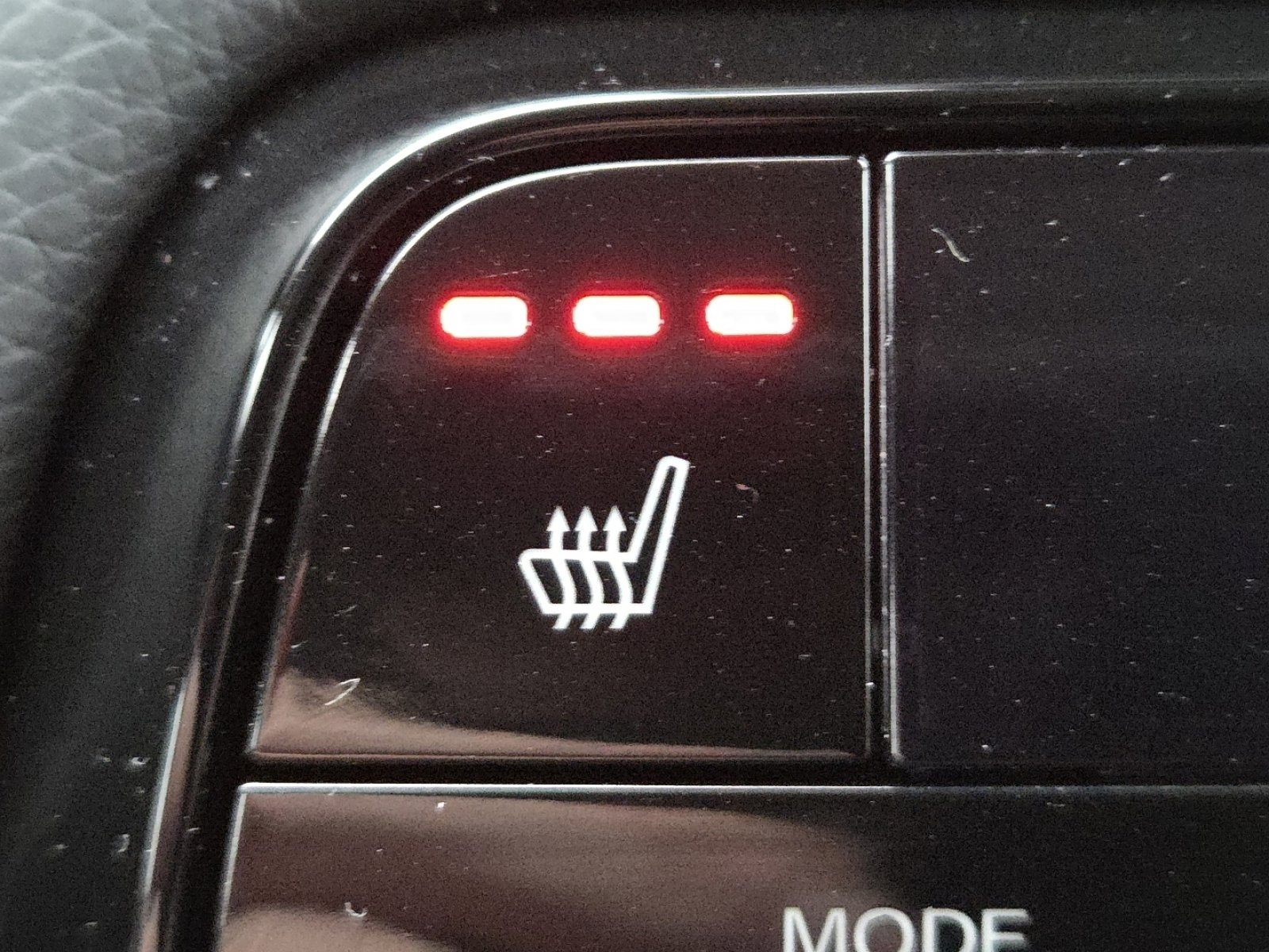 Used 2025 Honda Pilot EX-L image 30