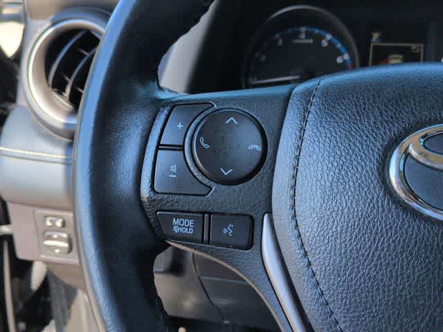 Used 2018 Toyota RAV4 XLE AWD/4WD image 24