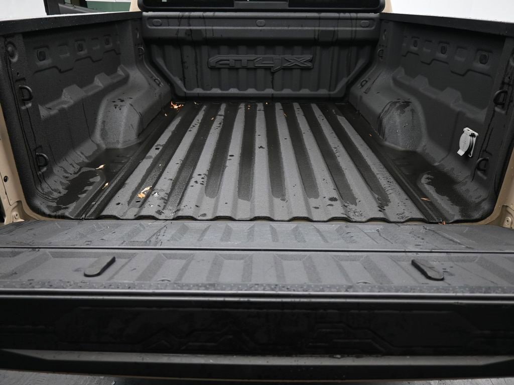 Used 2024 GMC Canyon AT4X image 21