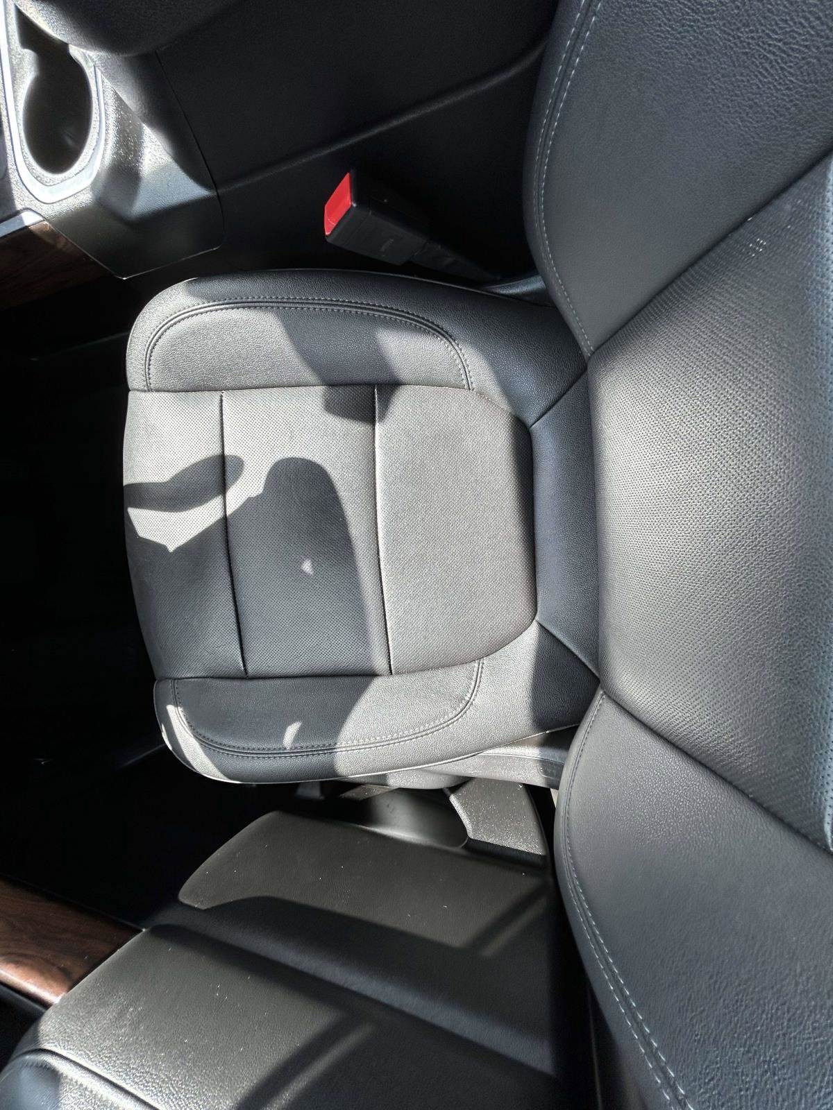 Used 2021 GMC Sierra 2500 SLT w/ SLT Premium Package image 13