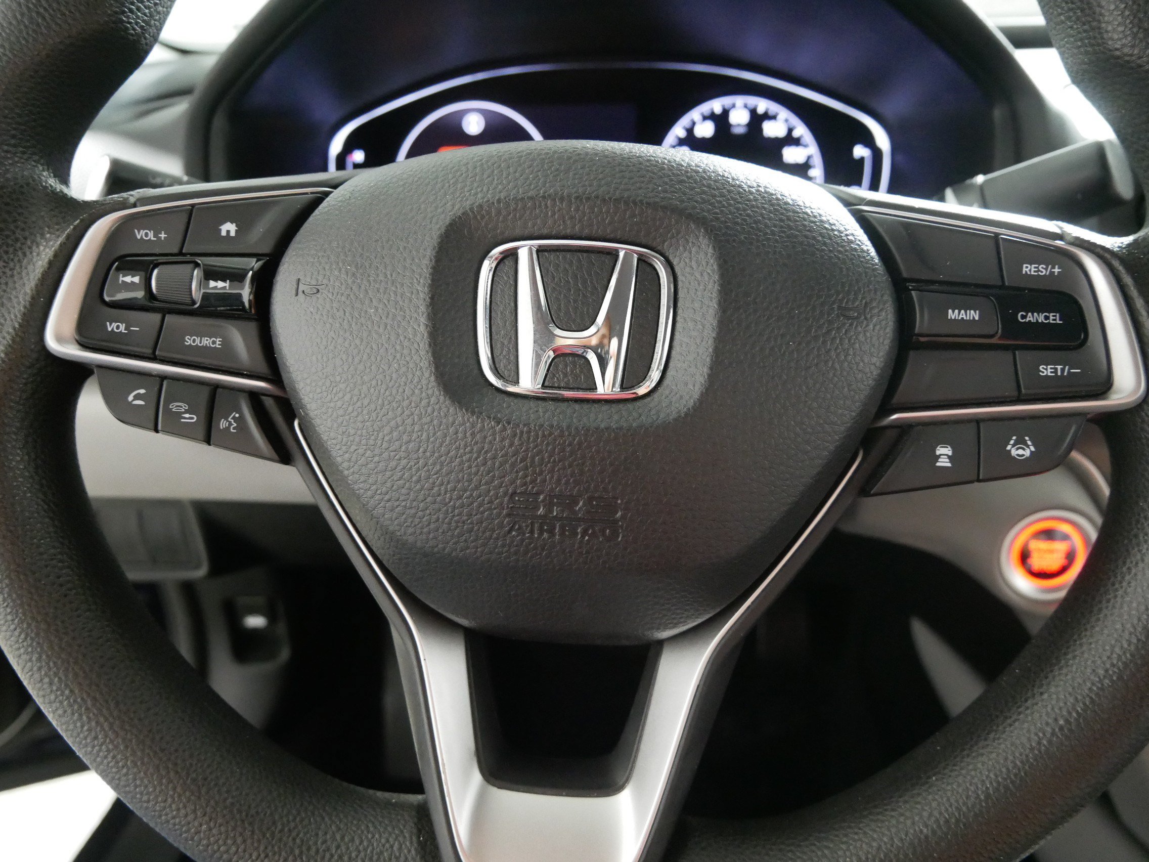 Used 2019 Honda Accord LX image 25