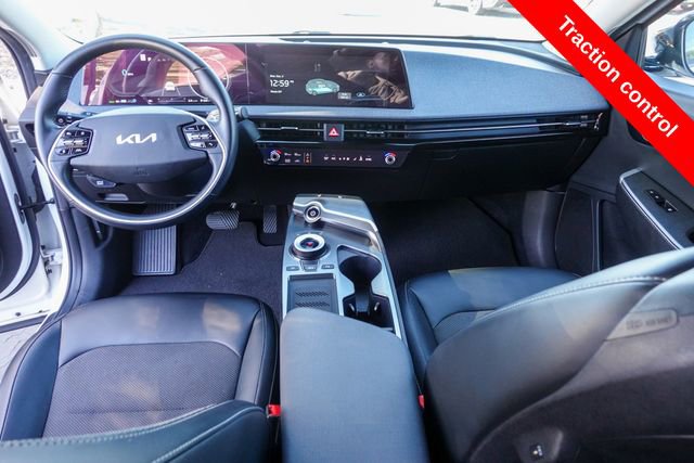 Used 2022 Kia EV6 Light image 4