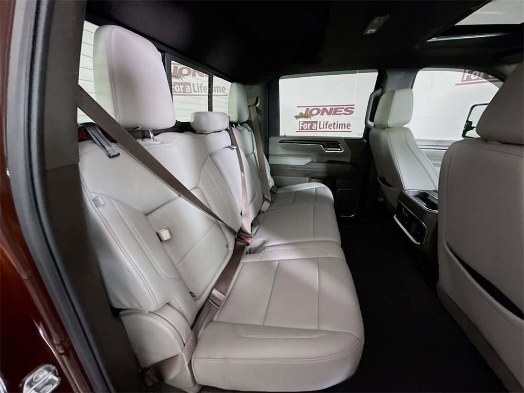 Used 2024 GMC Sierra 2500 SLT w/ SLT Premium Package image 33