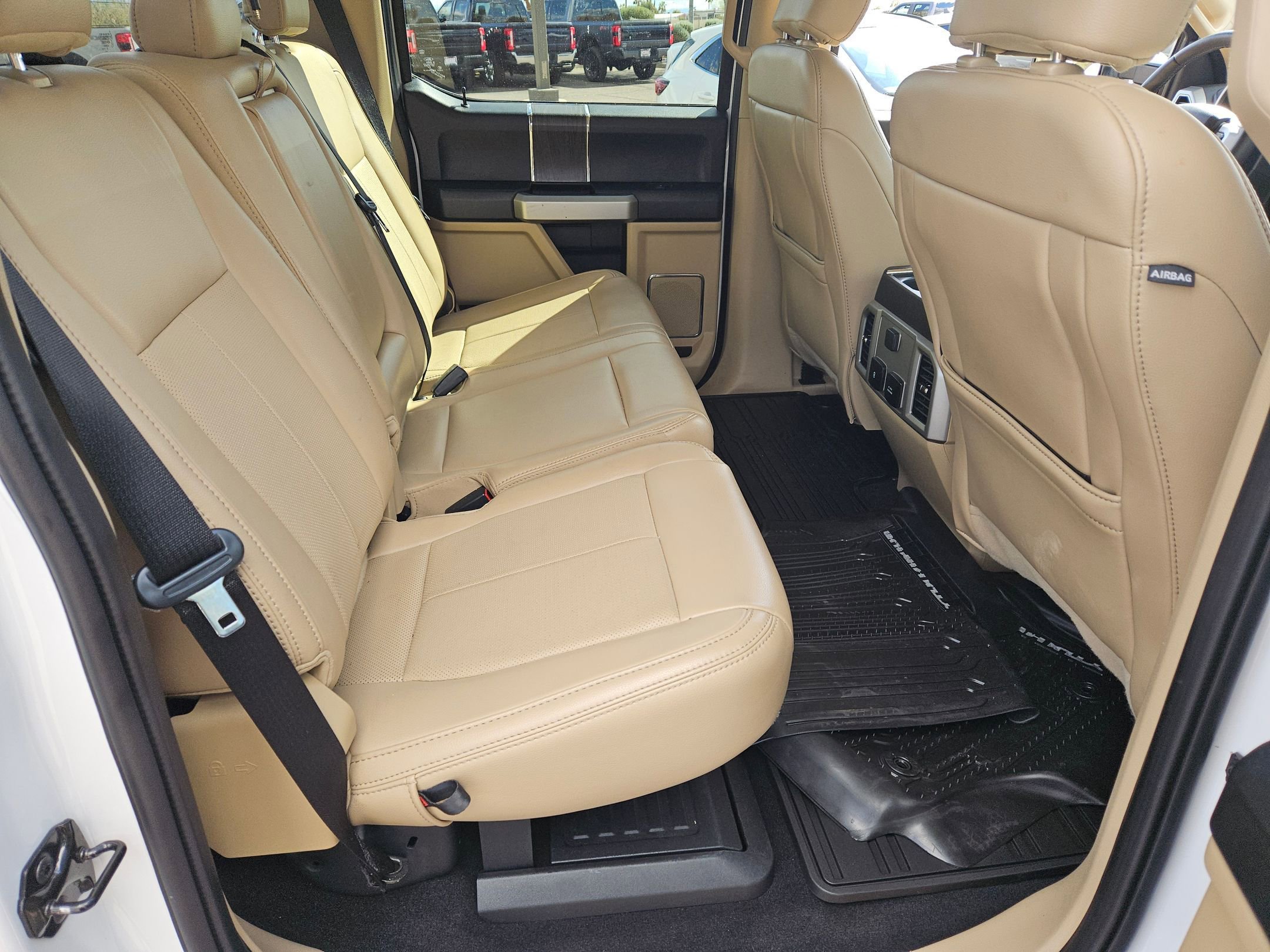 Used 2020 Ford F350 Lariat w/ Lariat Ultimate Package image 25