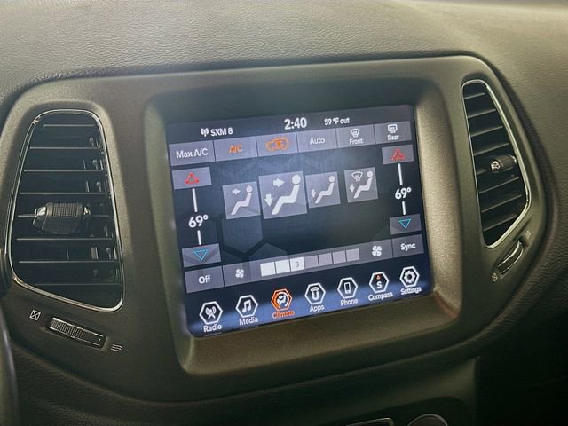 Used 2020 Jeep Compass Trailhawk image 30