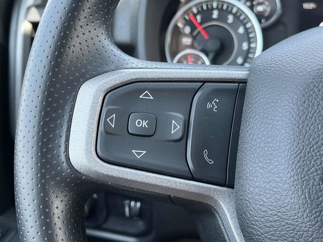 Used 2024 RAM 2500 Tradesman w/ Chrome Appearance Group image 19