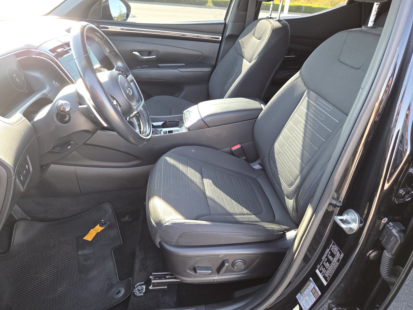 Used 2022 Hyundai Santa Cruz SEL Premium AWD/4WD image 22